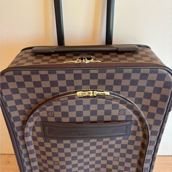 Authentic Louis Vuitton pegase 55 damier ebene - Picture 2 of 9